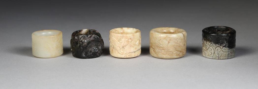 gallery/five_chinese_jade_and_other_archers_rings316_2